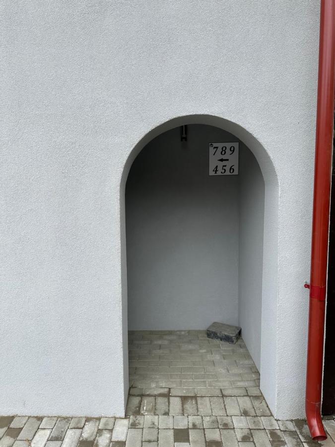 Jokai Apartments Nr9, Code Entry Sfântu-Gheorghe Esterno foto